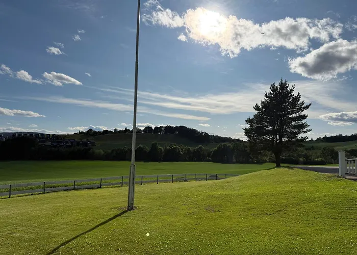 Semesterbostad Cozy 2 Bedroom House On A Farm Just Outside *