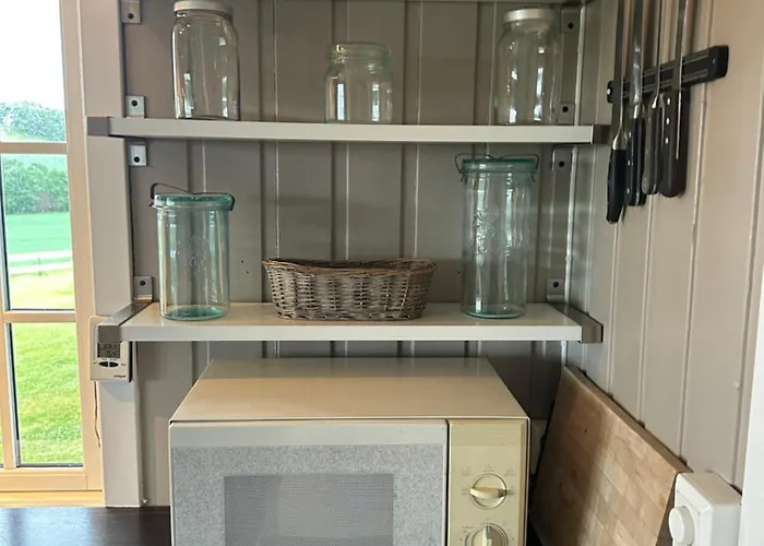 Cozy 2 Bedroom House On A Farm Just Outside Semesterbostad